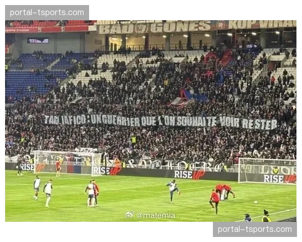 里昂官方宣布与主帅续约至2028年