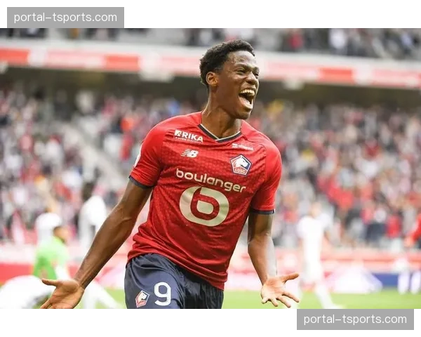 多家媒体确认，切尔西有意在今夏引进里尔前锋戴维，球员估价超6000万欧